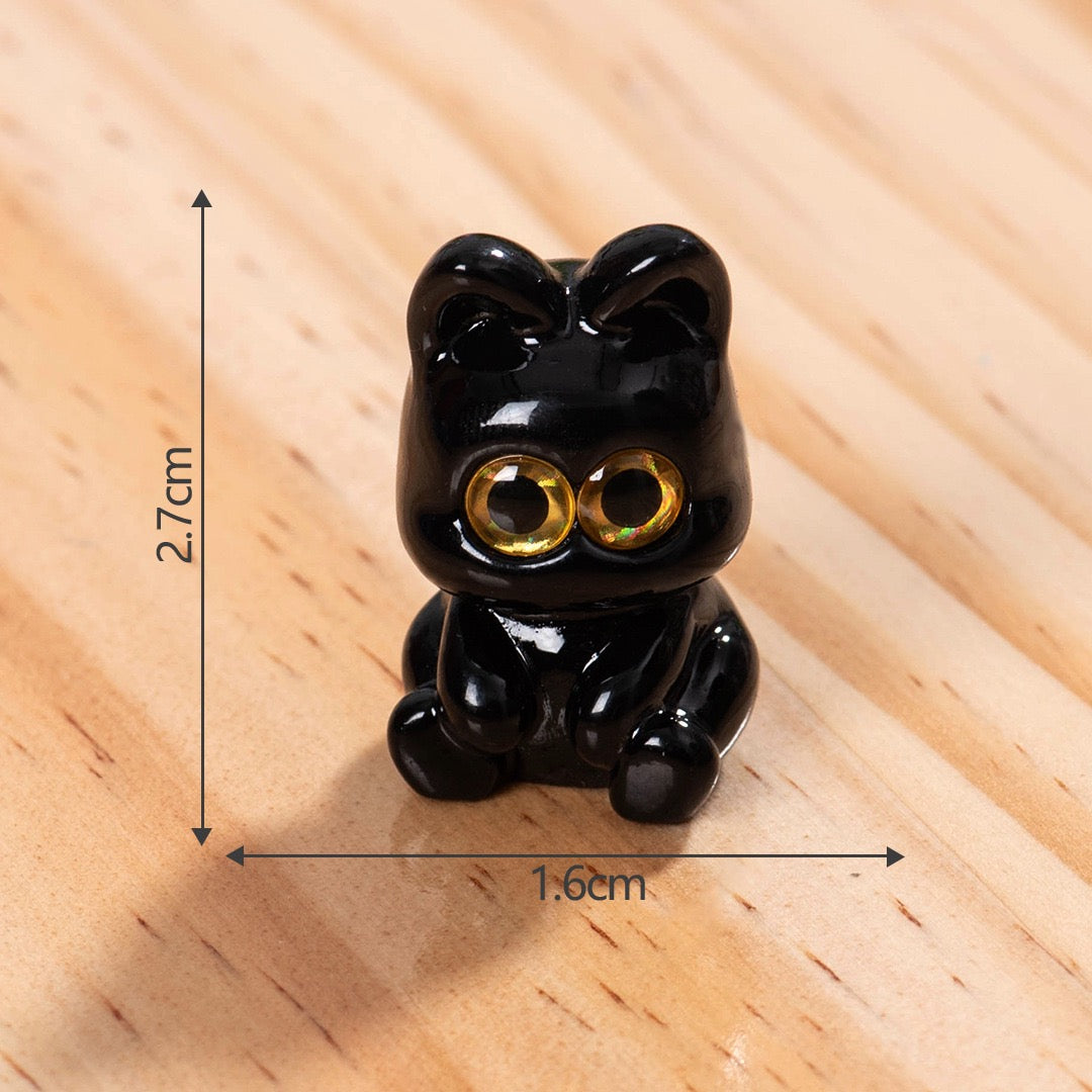 黒い子犬の樹脂工芸品