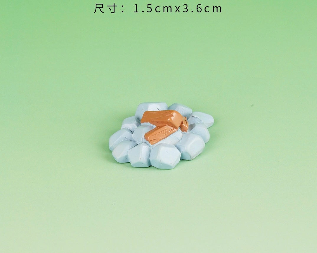 小さな恐竜の樹脂工芸品